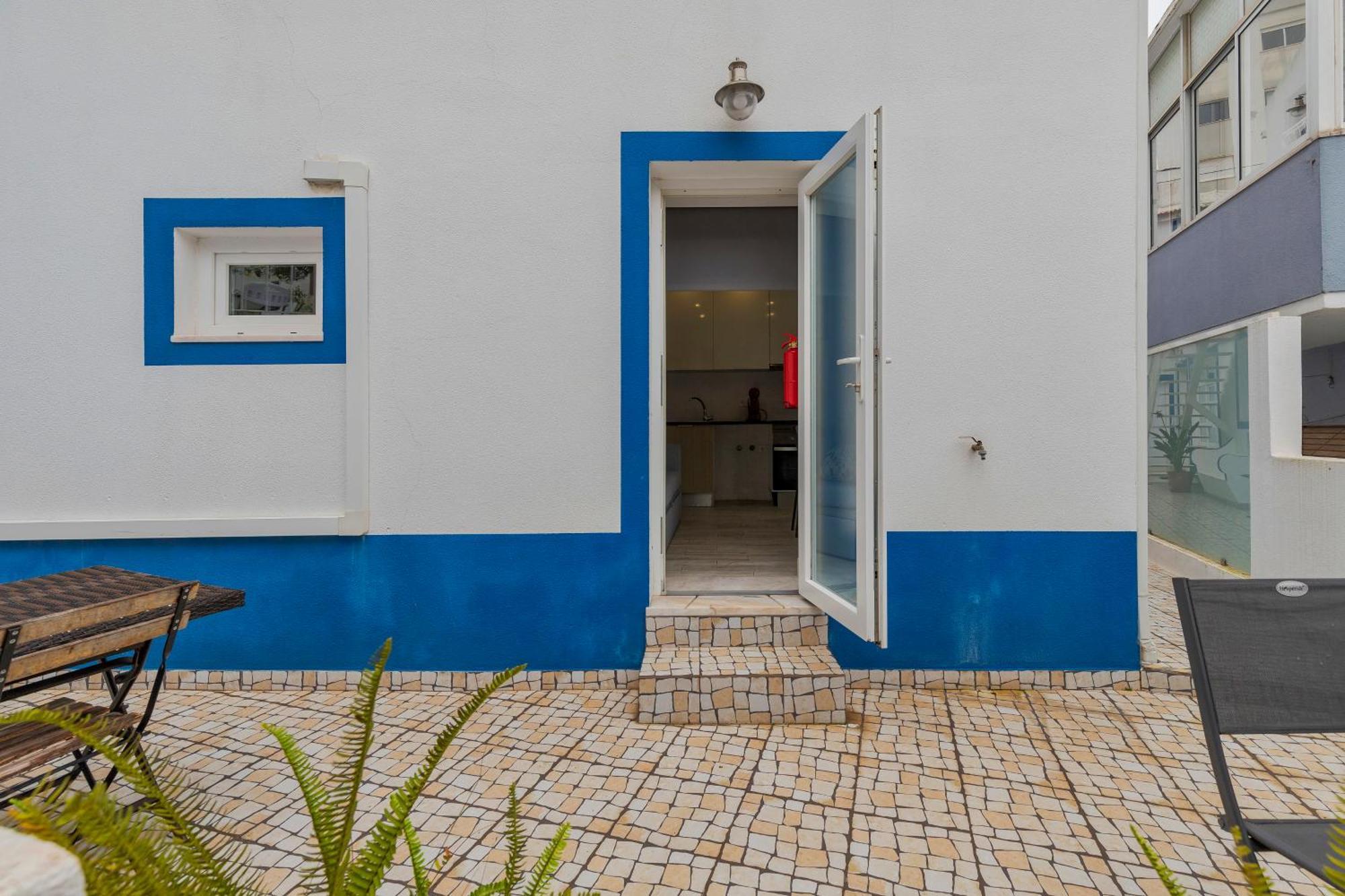 Apartment Patios Marias *